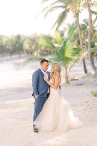 quinta-na-roo-luxury-wedding-at-villa-la-joya-grand-hyatt-mexico-george-kossieris-wedding-photographer-82