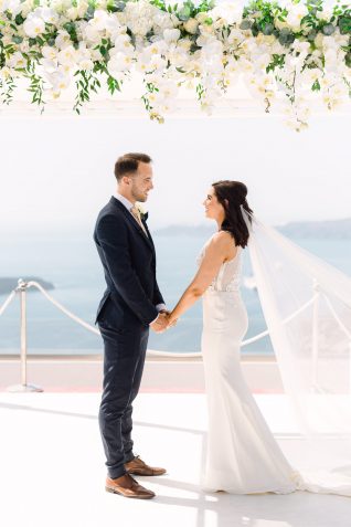 romantic-wedding-in-gem-santorini-george-kossieris-photographer-56